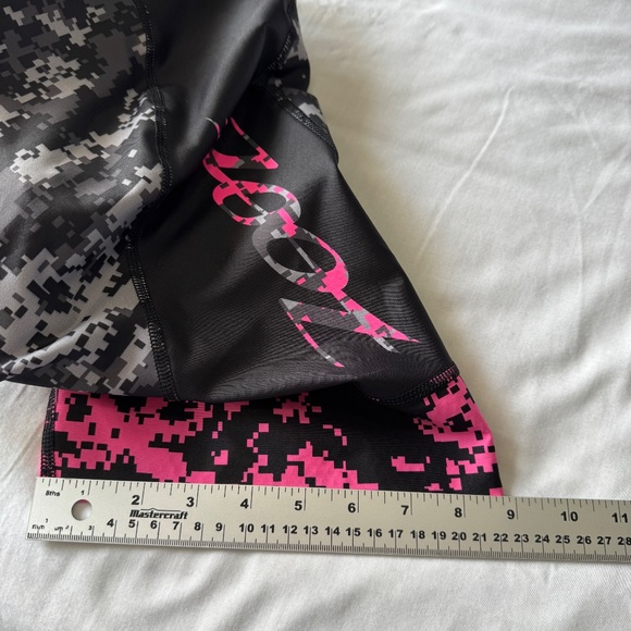 Zoot Women's Limited Edition 7" Cycling‎ Shorts Digital Camo Multicolor Large - Picture 15 of 16